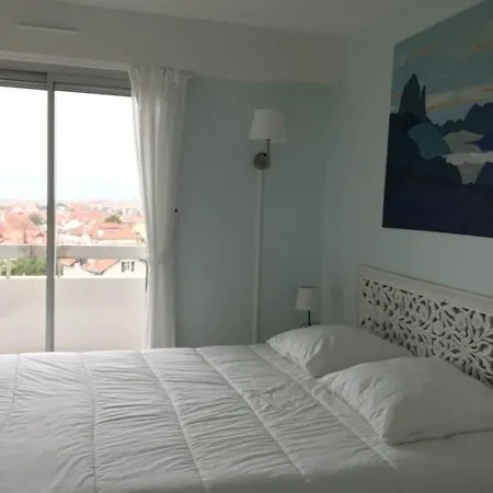 Le Prive 137 : Vacances De Charme Au Calme A Moins De 1.5km Du Centre Biarritz