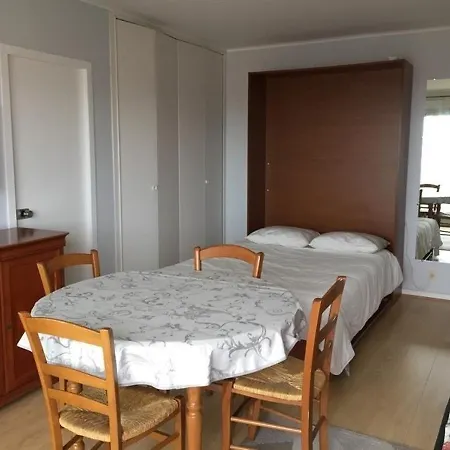 Le Prive 137 : Vacances De Charme Au Calme A Moins De 1.5km Du Centre Appartement